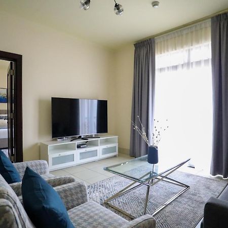 Higuests - Charming Apt With Private Balcony Near Dubai Mall Luaran gambar