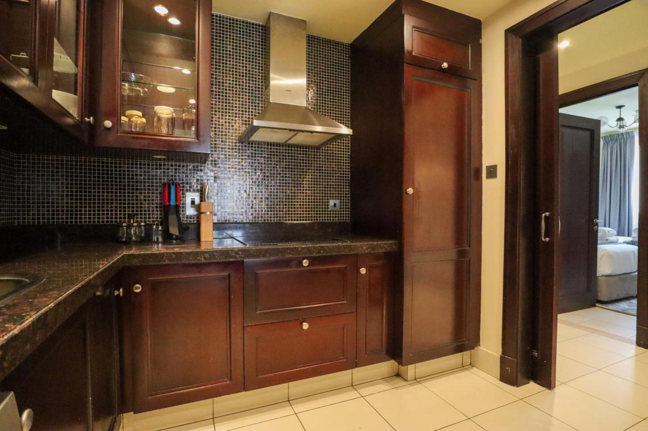 Higuests - Charming Apt With Private Balcony Near Dubai Mall Luaran gambar