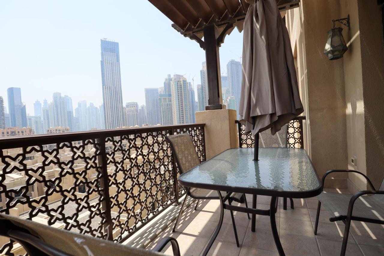 Higuests - Charming Apt With Private Balcony Near Dubai Mall Luaran gambar