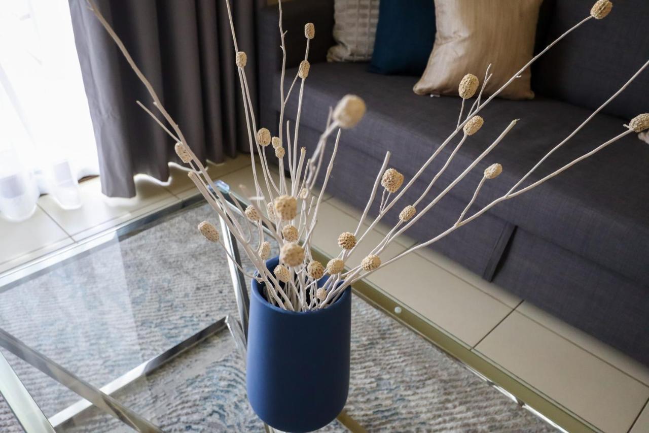 Higuests - Charming Apt With Private Balcony Near Dubai Mall Luaran gambar